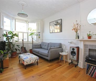 4 Bed Terraced House, Sanderstead Road, CR2 - Photo 3