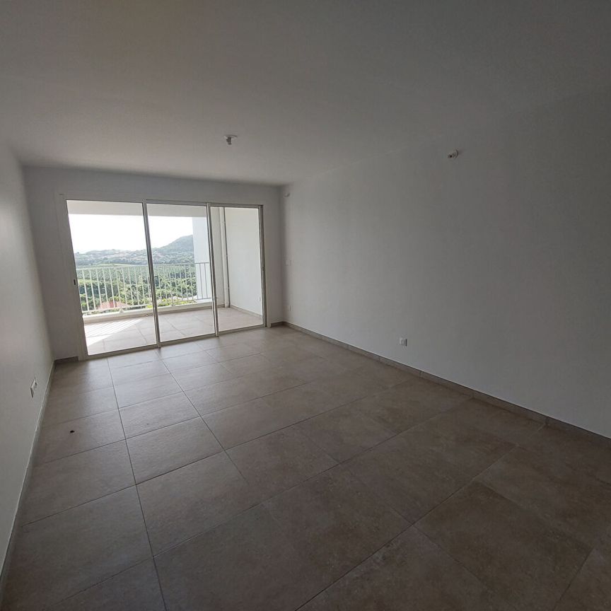 Location appartement 3 pièces, 63.65m², Le Vauclin - Photo 1