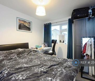 1 bedroom in a house share to rent - Photo 5