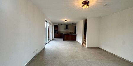 Woning te huur in Izegem voor € 1.300 met 3 slaapkamers - Photo 3