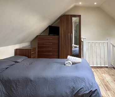 Studio to rent - Photo 5
