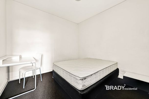 1208/455 Elizabeth Street, Melbourne - Photo 1