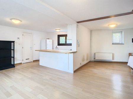 Appartement te huur - Photo 2