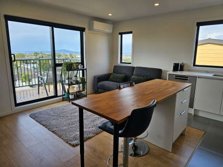 Sunny Apartment in Sought After Area - Photo 4