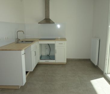 Location Appartement 2 pièces 41m² CASTELNAU LE LEZ 34170 - Photo 1