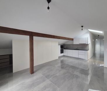 LOFT de 68 m2 + 40 m2 de rangement - Photo 1
