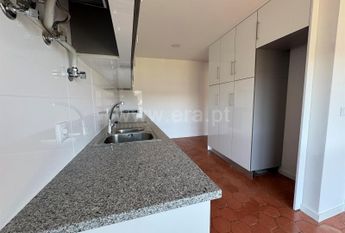 Apartamento T3 em Coimbra