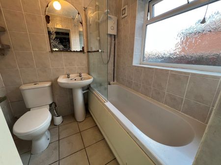 Tile Hill Lane, Coventry, CV4 - Photo 5
