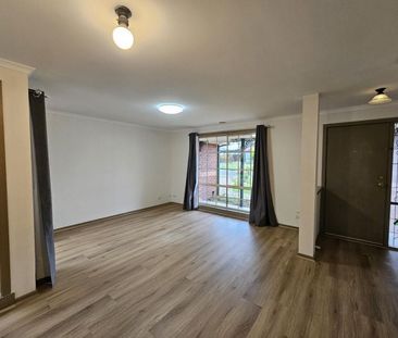 SIMPLY PERFECT… - Photo 6