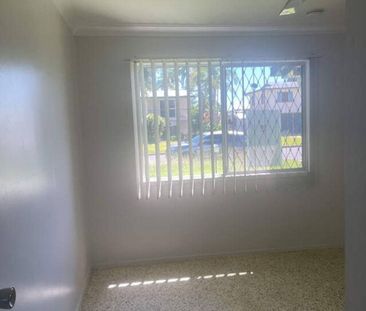 Spacious Low-Set Family Home in Prime Location - Photo 5