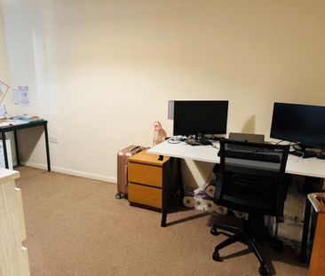 2 bedroom flat to rent - Photo 5