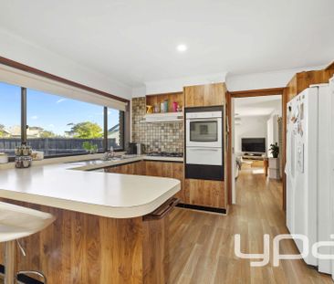 Close to the beach! - *Available for a 6 month lease only * - Photo 6