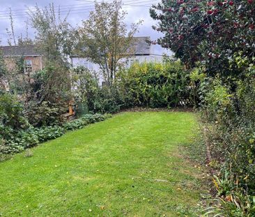 2 bedroom cottage to rent - Photo 1