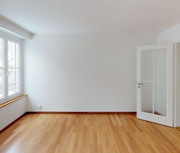 "Helle und grosszügige Wohnung in Riehen" - Foto 2