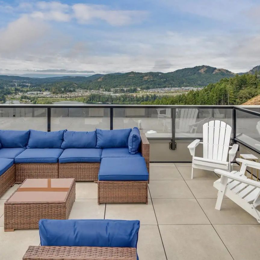 Westview — 206 - Photo 1