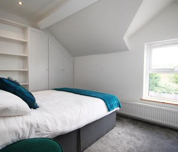 4 bedroom semi-detached house to rent - Photo 6