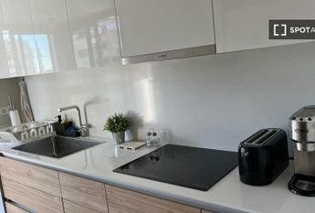 valencia, Valencian Community 46013