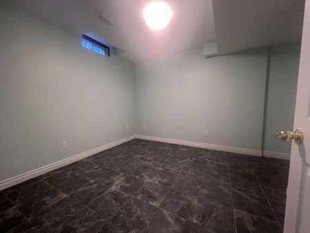 For Lease - 75 Marydale Avenue, Markham, Ontario - Photo 5