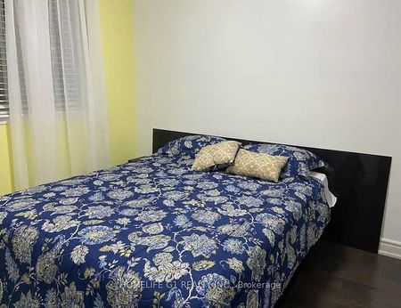 For Lease - 13 Billingsgate Crescent, Ajax, Ontario - Photo 4