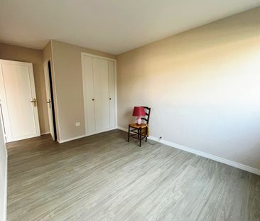 Location Appartement 5 pièces 120m² EVREUX 27000 - Photo 3