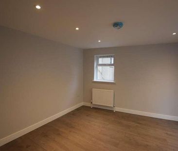 Lode Court, Old Station Road, CB8 - Photo 6