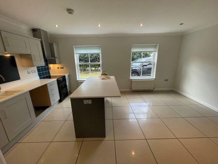 3 bedroom detached house to rent - Photo 5