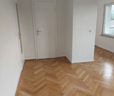 1 Raum Wohnung mit Balkon in Duisburg-Duissern zu vermieten - Photo 3