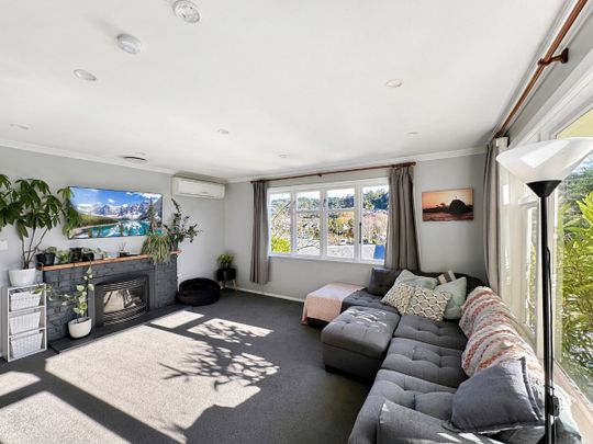 Sunny Stokes Valley Family Home - Photo 1