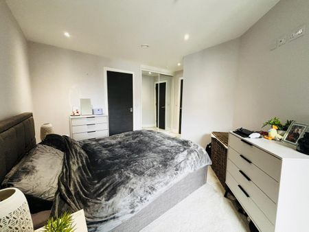 2 bedroom flat to rent - Photo 5