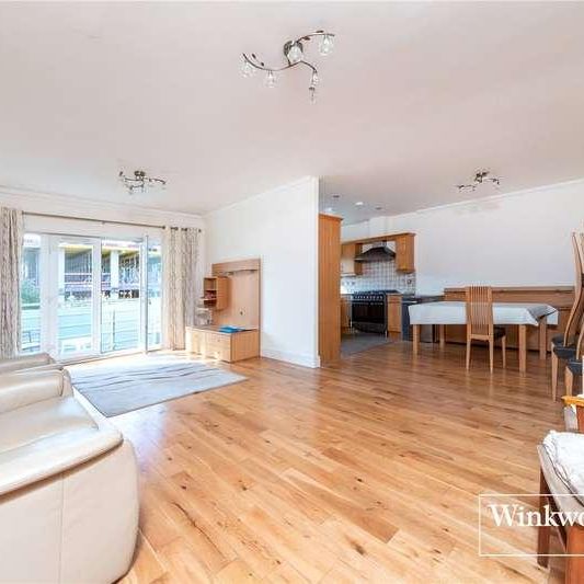 Hartnell Court, Ballards Lane, London, N3 - Photo 1