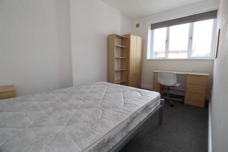 City Road, Dunkirk, Nottingham, NG7 - Photo 5