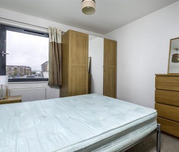 St Stephens Court, Maritime Quarter, SWANSEA - Photo 4