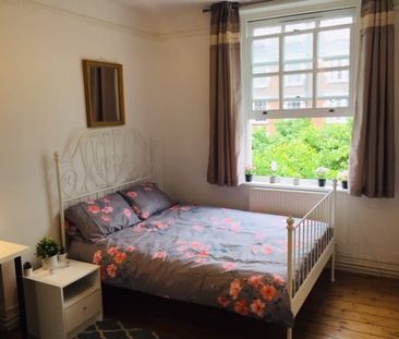 Room in a Shared Flat, Scott Ellis Gardens, NW8 - Photo 2