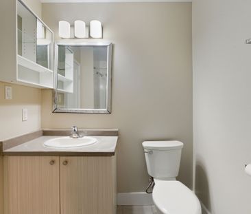 For Lease - 149 MAIN Street Unit# 101, Hamilton, Ontario - Photo 4