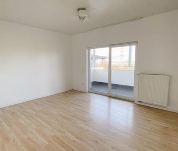 3-ZKB-Wohnung inkl. Balkon und Stellplatz (ab Februar bezugsfrei) - Foto 2