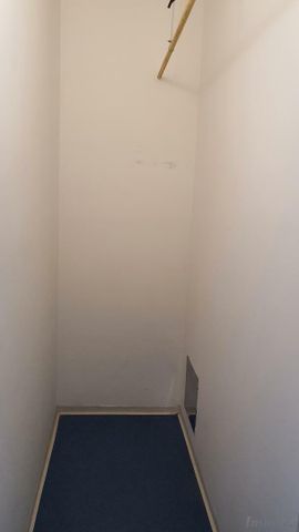 8043: Gemütliche, helle Garconniere mit großem Balkon bzw.Terrasse in unmittelbarer Nähe von LKH und Uni! - Photo 4
