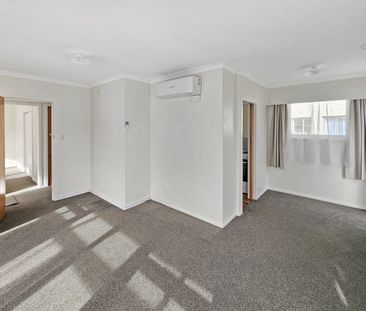 Hutt Central Living - Photo 4