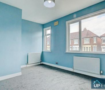 2 bedroom end of terrace house to rent - Photo 6