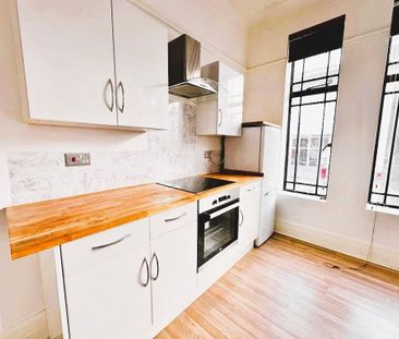 2 bedroom flat to rent - Photo 6