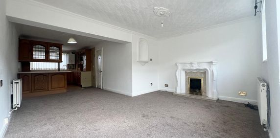 3 bedroom terraced house to rent - Photo 2