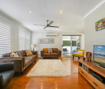 Stylish Home in Sought After Location - Photo 5