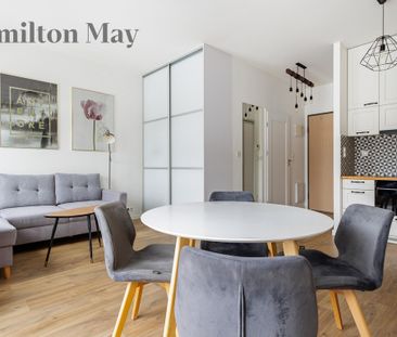 Warszawa, Wilanów, Sarmacka - Photo 2