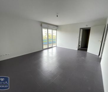 Location Appartement 2 pièces 48m² POITIERS 86000 - Photo 3