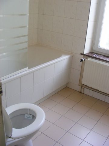 Location Maison 8 pièces 167m² NANCY 54000 - Photo 3