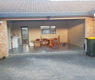 Family-Friendly 3-BDR | Botany Downs School Zone - Photo 5