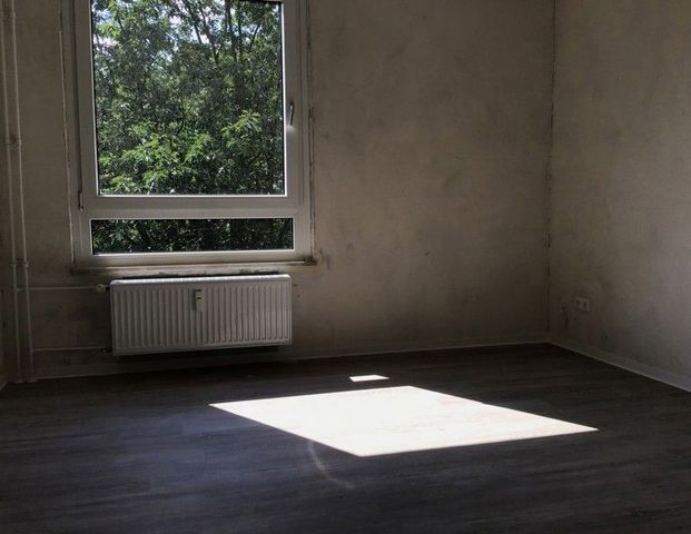 Auf gute Nachbarschaft: schnuckelige 3-Zimmer-Wohnung mit tollem Balkon! - Photo 1