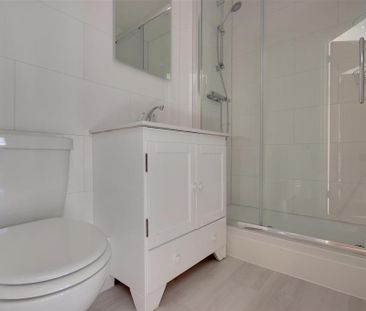 4 bedroom detached house to rent - Photo 6