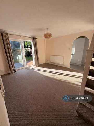 1 bedroom terraced house to rent - Photo 3