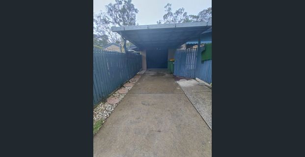 ROOM FOR RENT - Photo 1