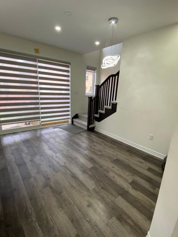 For Lease - 896 Sumac Crescent, Milton, Ontario - Photo 2